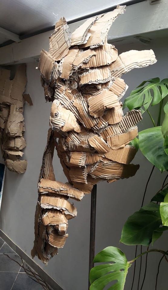 Deretan Karya Dari Kardus Bekas Ini Keren Banget Banget Banget